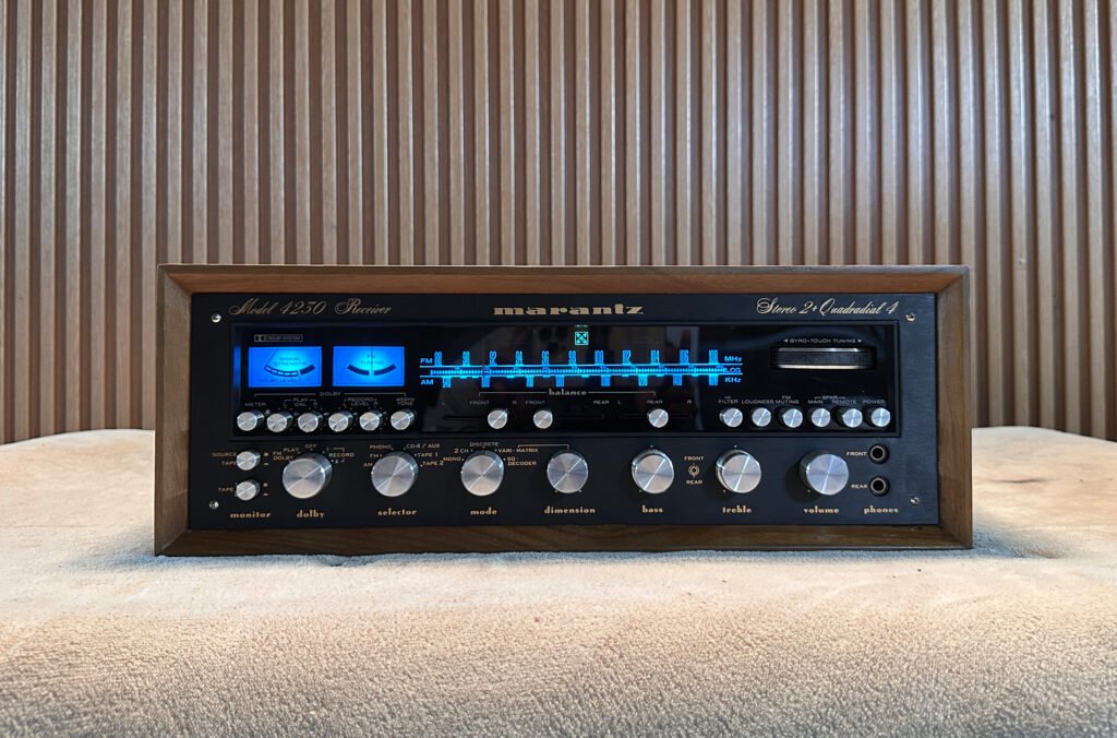 Ampli-Tuner Vintage Marantz 4230 - Intégré - Occasion Bon état