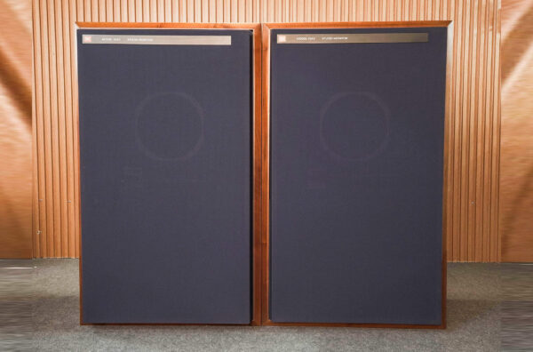 EXCELLENT JBL 4343 SPEAKERS