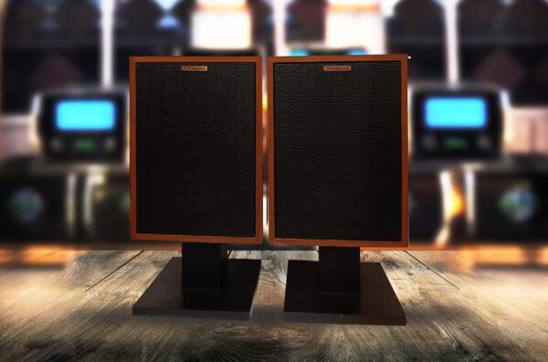 VERY GOOD KLIPSCH HERESY I SPEAKERS