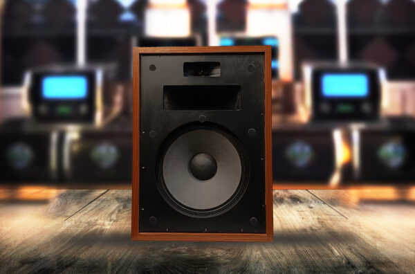 VERY GOOD KLIPSCH HERESY I SPEAKERS