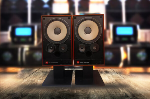 Near mint JBL 4311WX-B Speakers