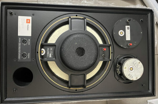 Jbl_l166_horizon_speakers (10)