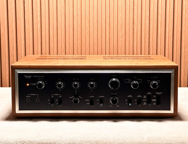 SANSUI AU-8500 AMPLIFIER
