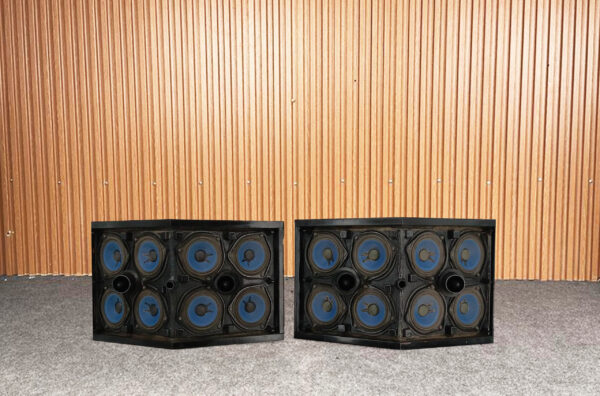 EXCELLENT BOSE 901 SERIES VI SPEAKERS