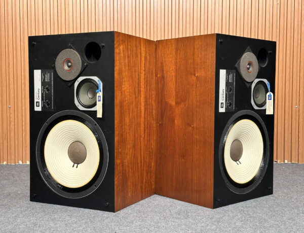JBL L100 CENTURY SPEAKERS