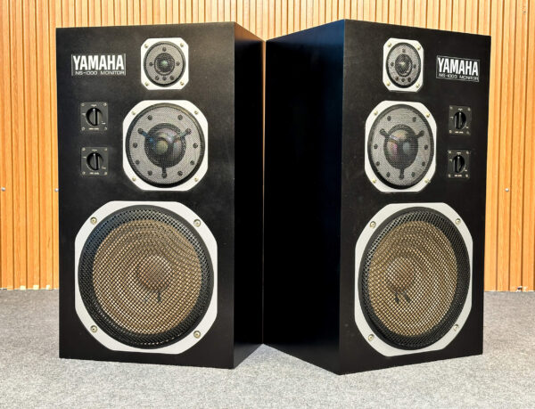 YAMAHA NS-1000M SPEAKERS