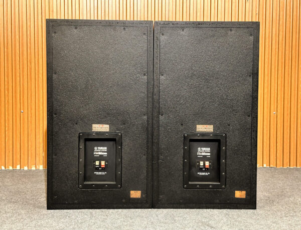 YAMAHA NS-1000M SPEAKERS
