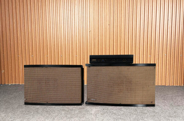 EXCELLENT BOSE 901 SERIES VI SPEAKERS
