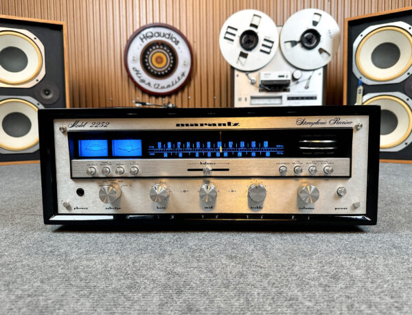 MARANTZ 2252 VINTAGE RECEIVER