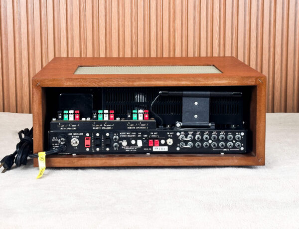 SUPERB MCINTOSH MAC 1900 VINTAGE RECEIVER