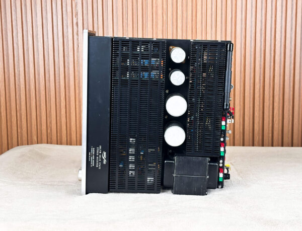 SUPERB MCINTOSH MAC 1900 VINTAGE RECEIVER