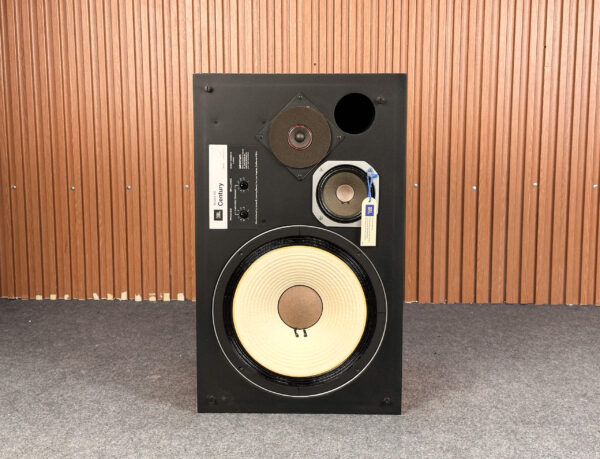 JBL L100 CENTURY SPEAKERS