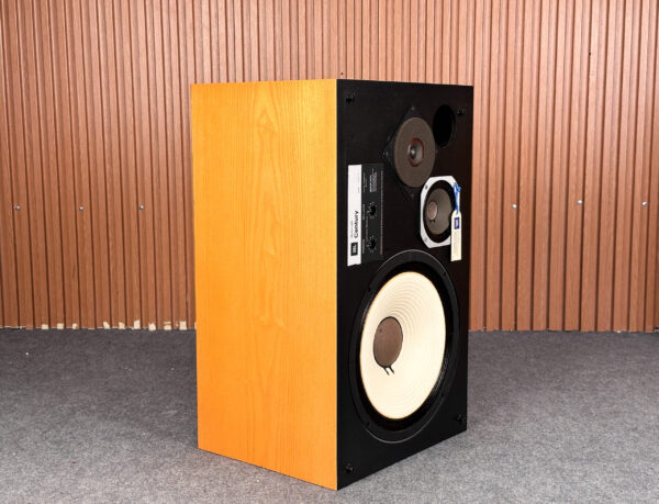 JBL L100 CENTURY SPEAKERS