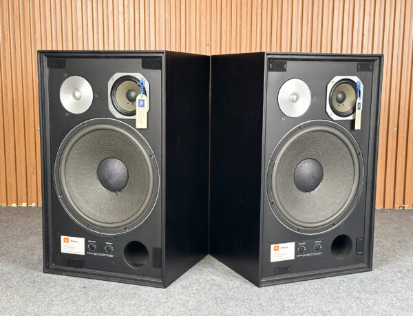 JBL L166 HORIZON SPEAKERS
