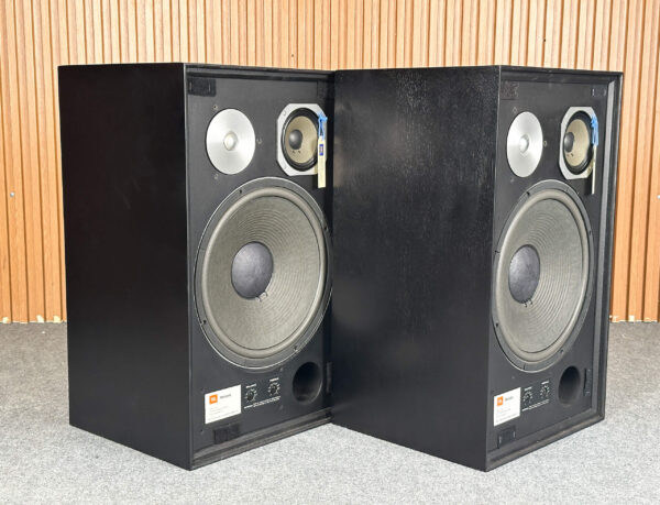 JBL L166 HORIZON SPEAKERS