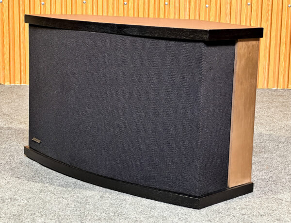 BOSE 901 SERIES V VINTAGE SPEAKERS