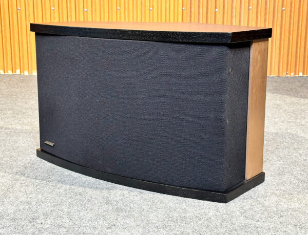 BOSE 901 SERIES V VINTAGE SPEAKERS