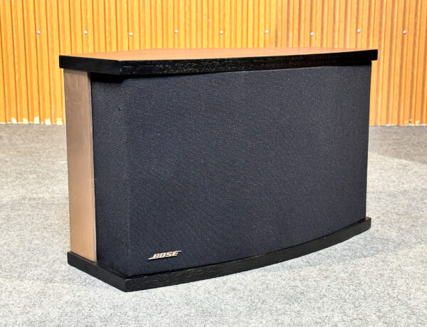 BOSE 901 SERIES V VINTAGE SPEAKERS
