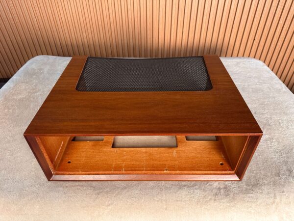 Marantz WC-43 Walnut Wood Case