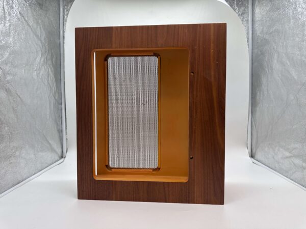 McIntosh L52 Walnut Wood Case