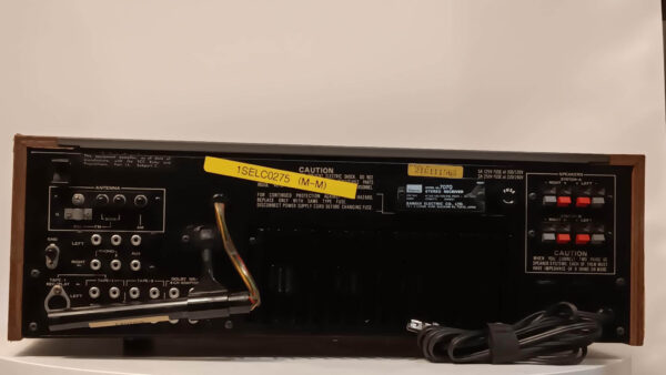 SANSUI_7070_VINTAGE _STEREO_RECEIVER