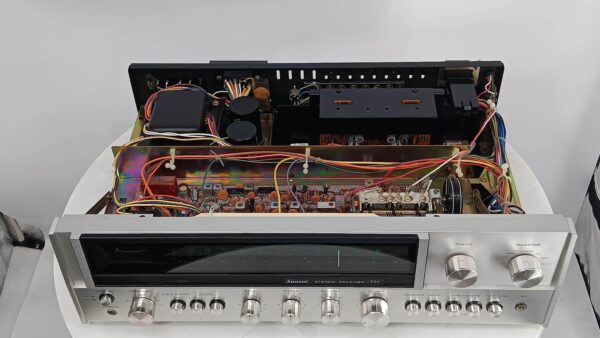Sansui 771 Receiver 2
