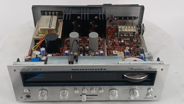 Marantz 2015 Receiver 3