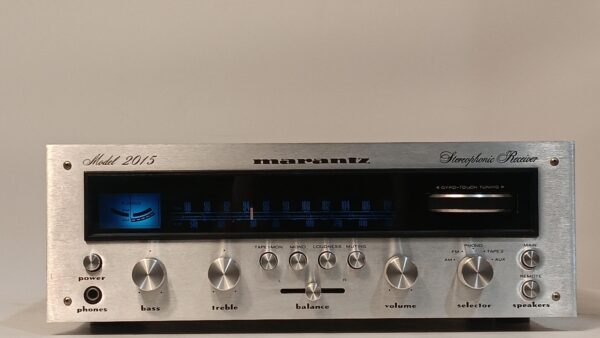 Marantz 2015 Receiver 7