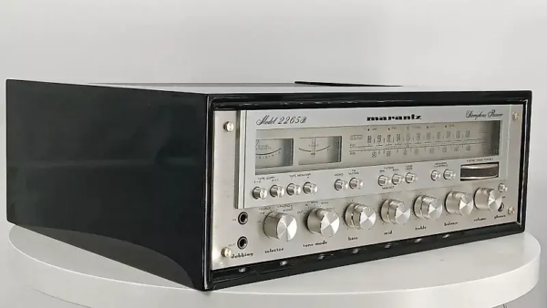 Marantz WC-22 Black Wood Cabinet