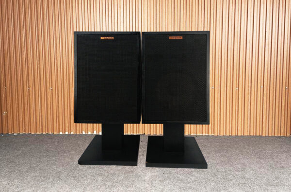 EXCELLENT KLIPSCH HERESY VINTAGE SPEAKERS