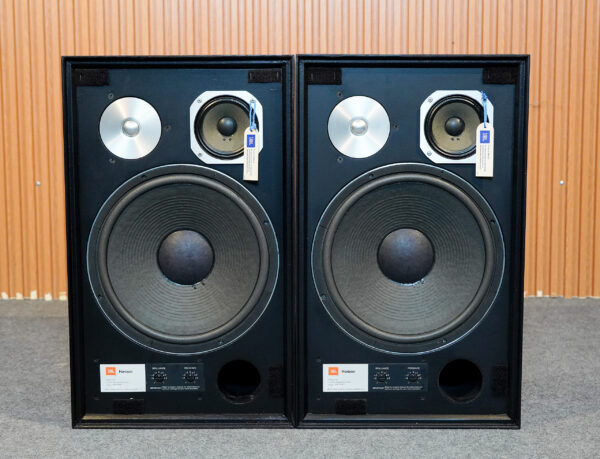 JBL L166 HORIZON SPEAKERS