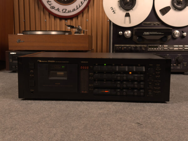 NAKAMICHI DRAGON A801 CASSETTE DECK