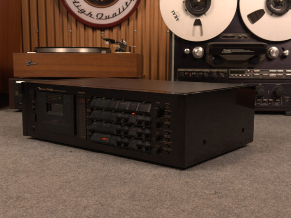 NAKAMICHI DRAGON A801 CASSETTE DECK