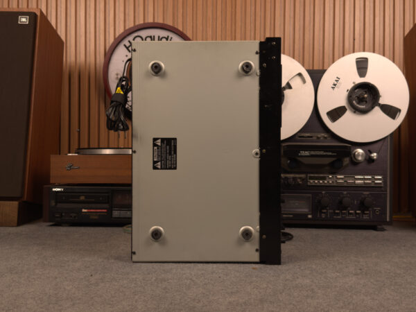 NAKAMICHI DRAGON A801 CASSETTE DECK