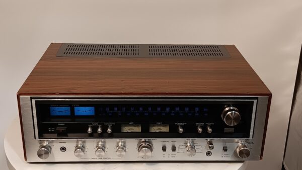 SANSUI 7070 VINTAGE RECEIVER