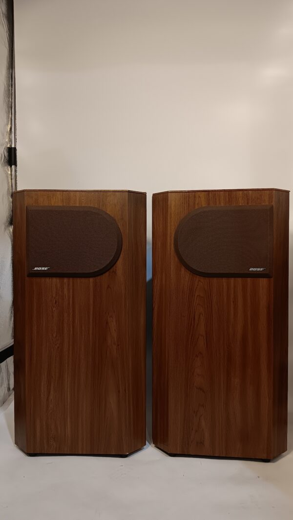 BOSE 401 SPEAKERS