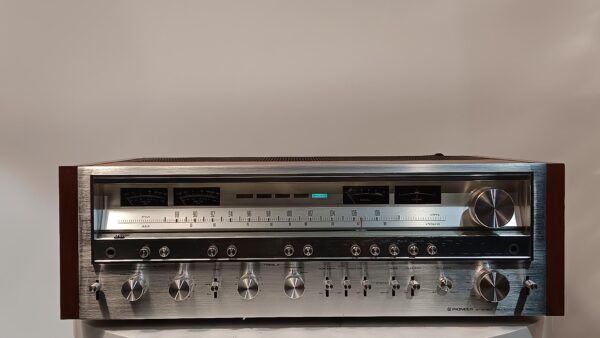 EXCELLENT PIONEER SX-980 STEREO RECEIVER