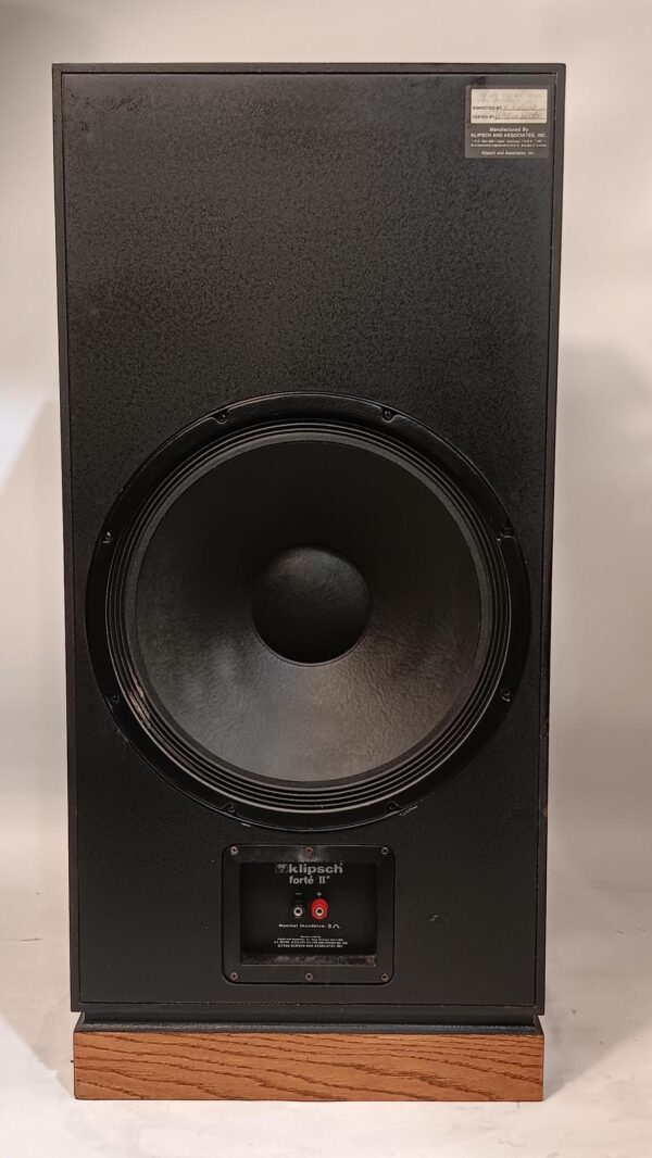 EXCELLENT KLIPSCH FORTE II FLOORSTANDING SPEAKERS