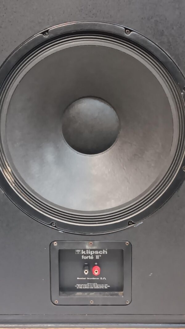 EXCELLENT KLIPSCH FORTE II FLOORSTANDING SPEAKERS