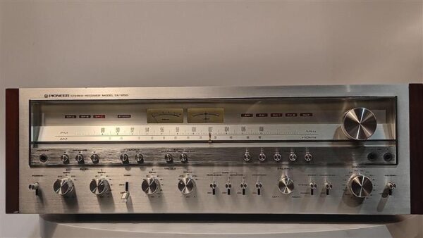 FULLY RESTORED PIONEER SX-1250 RECEIVER