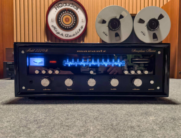 MARANTZ 2220B STEREO RECEIVER