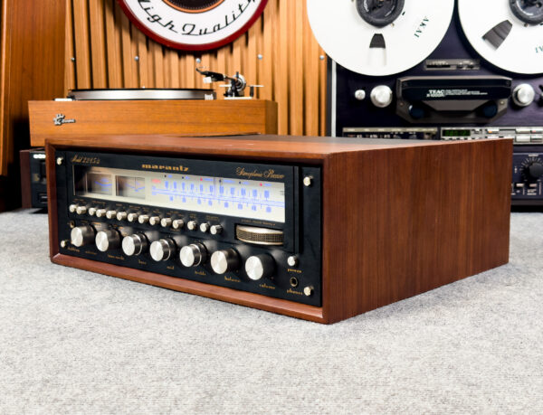 Receiver_marantz_2285b_2qe0016_9