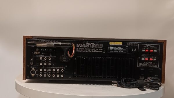 EXCELLENT SANSUI 7070 STEREO RECEIVER