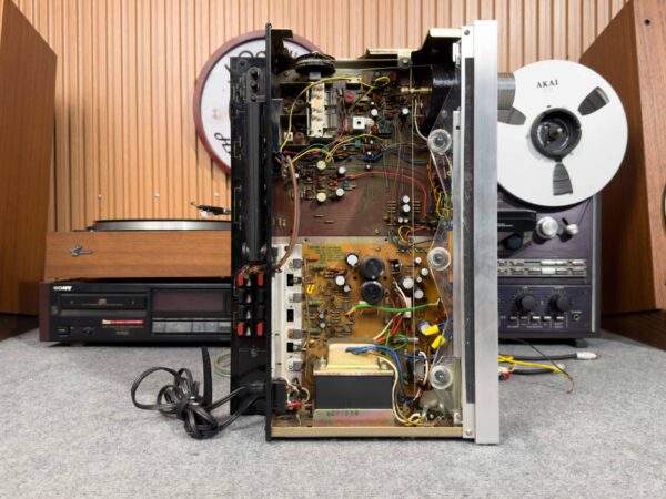 BEAUTIFUL PIONEER SX-450 STEREO RECEIVER