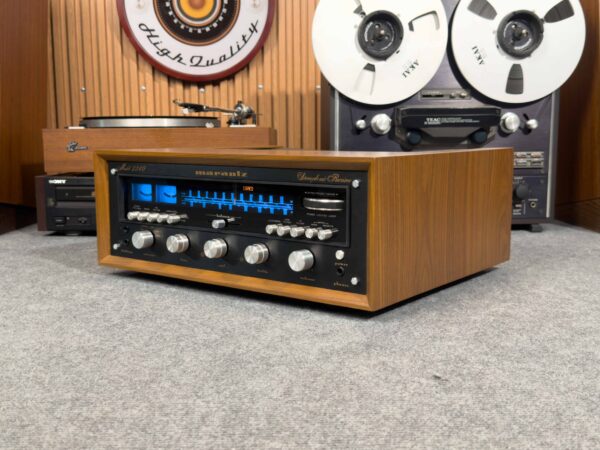 MARANTZ 2240 STEREO RECEIVER