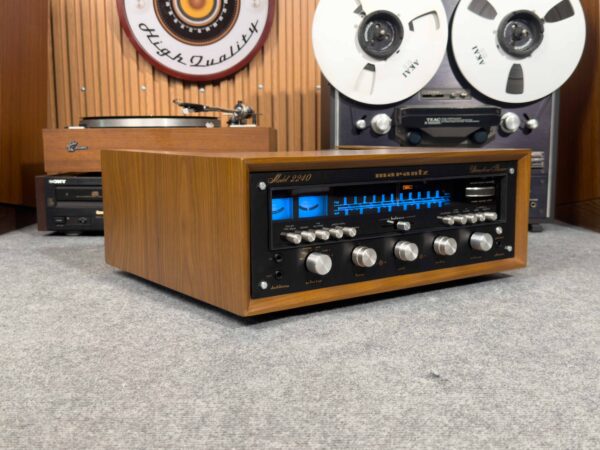 MARANTZ 2240 STEREO RECEIVER