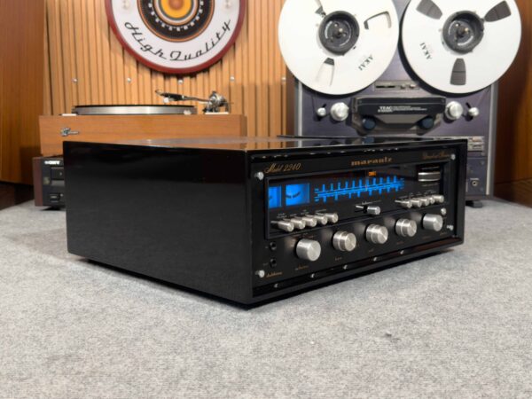 MARANTZ 2240 STEREO RECEIVER