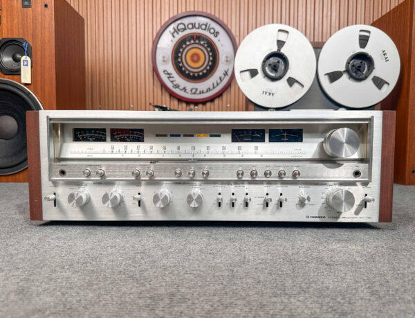 OUTSTANDING PIONEER SX-1080 STEREO RECEIVER